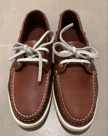 [미사용 새상품] 사니야마초 브라운 로퍼 사이즈 M