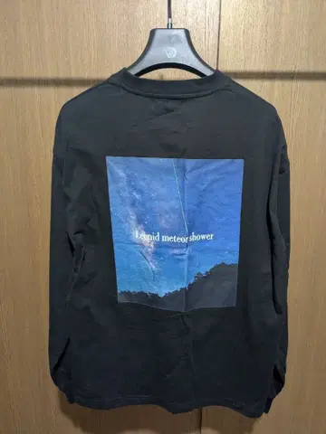 Leo/need 긴팔 T셔츠