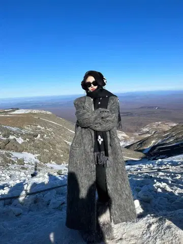 그레이 롱 코트