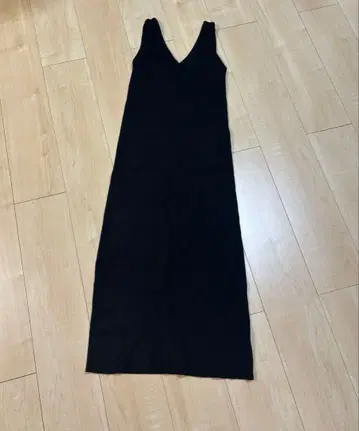 시루무린 리브 원피스 블랙