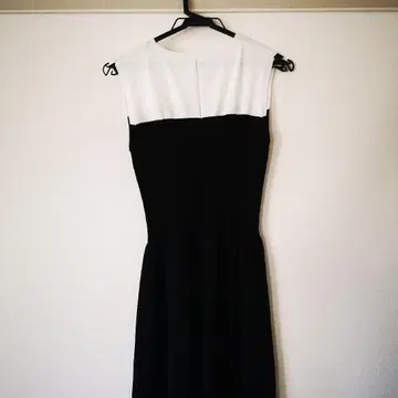 아푸와이저 리셰 롱 원피스 블랙 사이즈 2