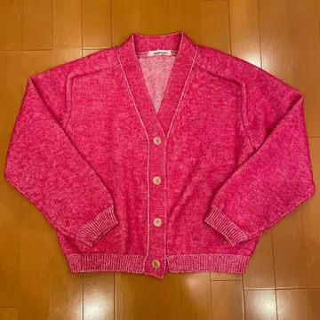EMMACULATE 핑크 가디건