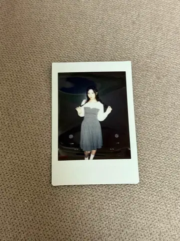 CSR 첫사랑 두나 폴라로이드