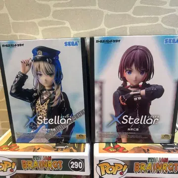 걸즈밴드크라이 이세리 니나 카와라기 모모카 2체 세트