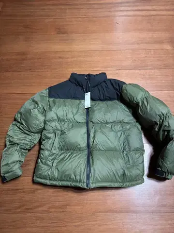 새상품 GU 지유 히트 패디드 스탠드 블루종 M 올리브