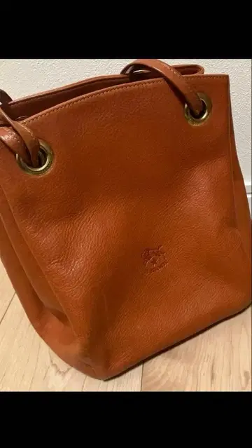 재판매! 일비종떼 가죽 버킷형 숄더백