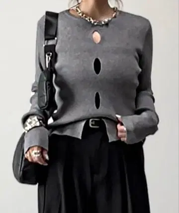 Cura Closet maayuuta select 프론트 홀 리브 니트