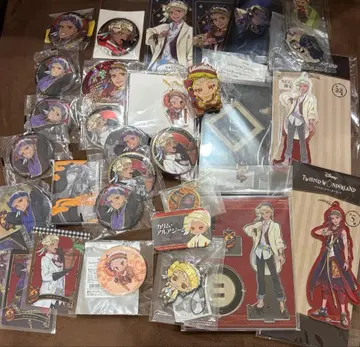 트위스티드 원더랜드 트위스테 칼림 아크릴 스탠드 캔뱃지 카드