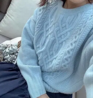 이데알루체 otona 니트