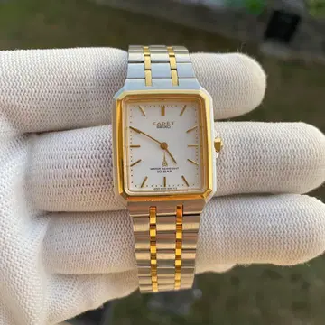 SEIKO CADET 손목시계