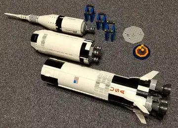 LEGO 새턴 V 로켓 92176