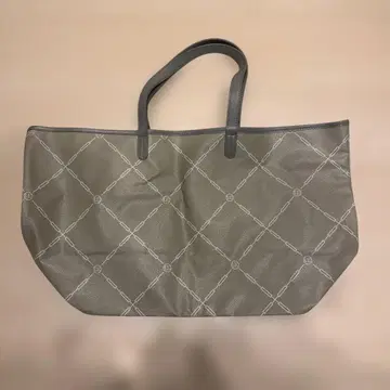 유니폼 익스페리먼트 토트백