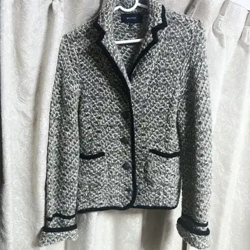 macphee 니트 자켓