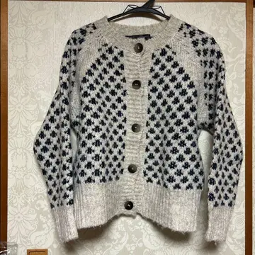 cee 아이보리 네이비 가디건 프리 사이즈