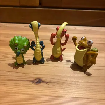 피규어 세트 4체