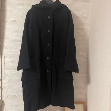 메종드소일 후드 부착 코트 블랙