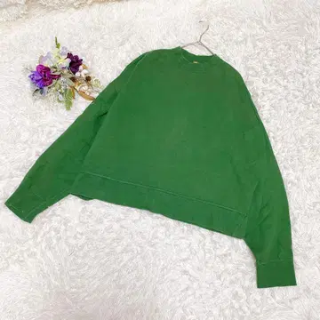 [ Mila Owen ] 크롭 맨투맨 트레이닝복