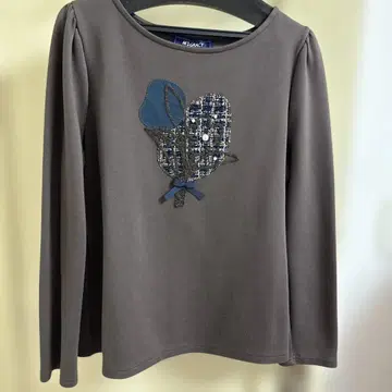 엠즈그레이시 브라운 티셔츠