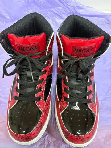 MEGAX 스네이크 스킨풍 하이컷 스니커즈