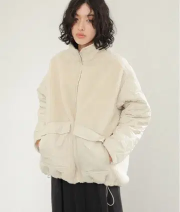 렙심 스탠드 보아 퀼트 자켓