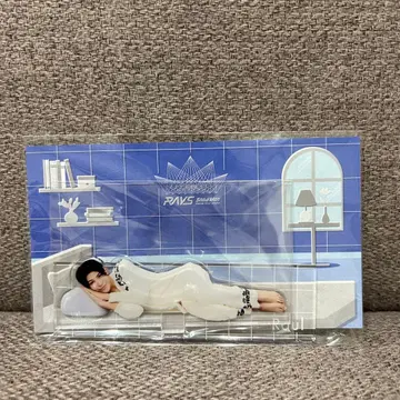 Snow Man RAYS 파자마 아크릴 스탠드 라울