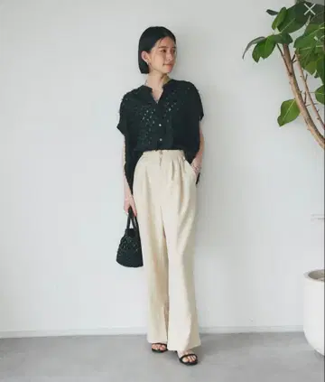 리브 드와 턱 와이드 팬츠 FREE 아이보리