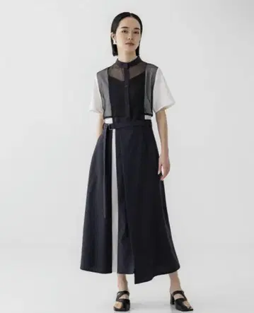 UNITED TOKYO 시어 드림 블로킹 원피스