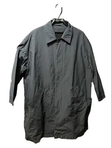 Graphpaper x ATON 시부야 파르코 오픈 한정판 코트