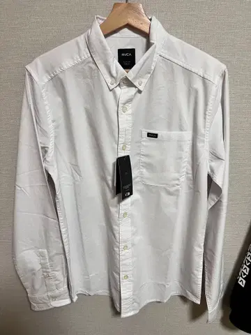 RVCA 화이트 커터 셔츠 미사용