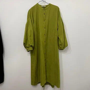 차오패닉 올리브 그린 긴팔 셔츠 원피스
