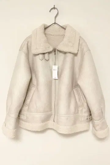 INGNI 보아 무스탕 B-3