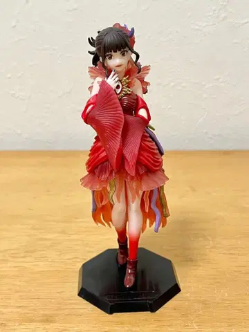 가샤 포트레이츠 아길레라