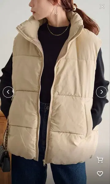 [ 미사용 새상품 ] Discoat 스탠드 카라 페이크 다운 베스트