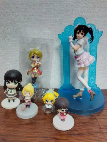 러브 라이브! 피규어 + 증정 세트