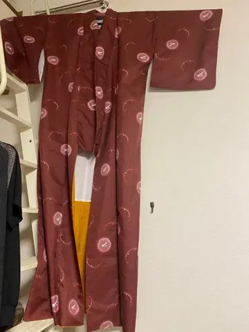 [ 워셔블 기모노 ] 크림슨 컬러 눈꽃송이와 토끼 코몬 무늬