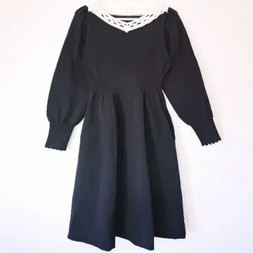 CELFORD 컷워크 홀 가먼트 원피스 사이즈 38 블랙