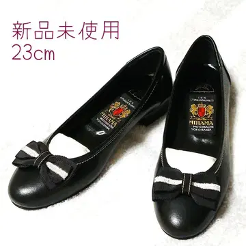 MIHAMA 23cm 미사용 새상품 화이트 라인 리본 블랙 커터 신발