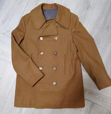 A.P.C. 브라운 울 피코트 S