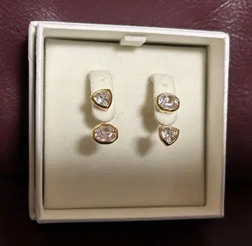 스와로브스키 Imber 이어 재킷