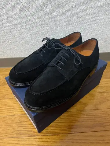 Jalan Sriwijaya U 블랙 스웨이드