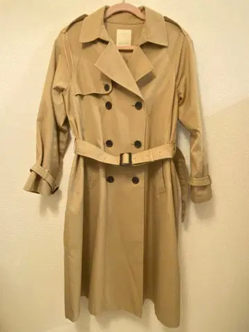 빔즈 트렌치코트