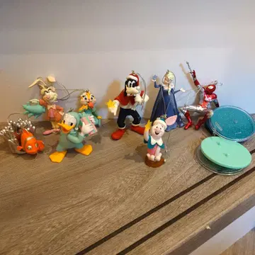 디즈니 크리스마스 오너먼트 8세트