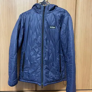 Wild Things 네이비 퀼팅 나일론 자켓 후드 부착