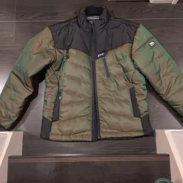 TORA 다운 자켓 4L 그린/블랙 도라이치