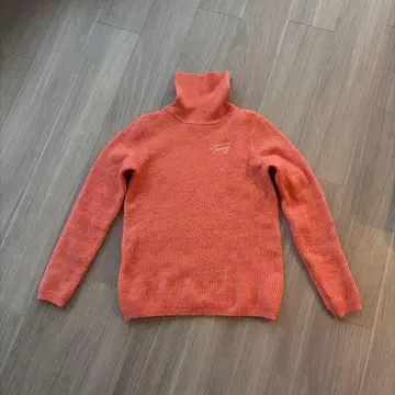 TOMMY JEANS 터틀넥 스웨터