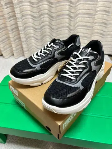 MoonStar 문스타 b/m 03아스 통굽 대드 스니커즈 블랙