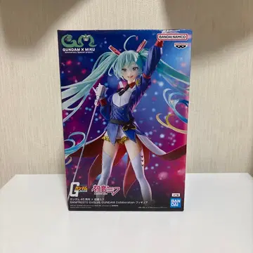 하츠네 미쿠 GUNDAM 콜라보 피규어