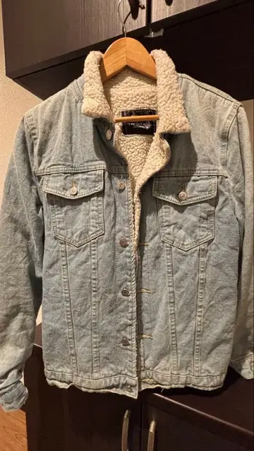 보아 카라 부착 데님 자켓 라이트 블루