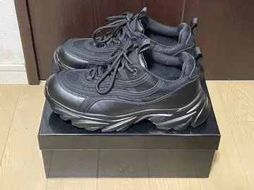 ELLUV 엘르 스니커즈 블랙 26.5cm