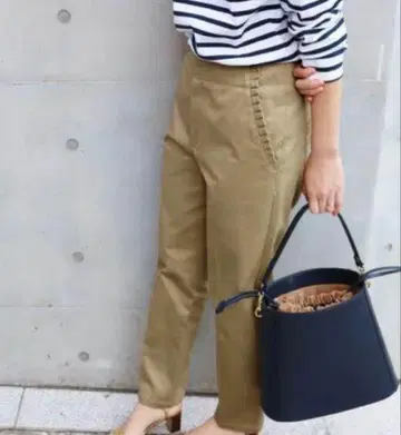 이에나 IENA 프릴 포켓 팬츠 베이지 슬랙스